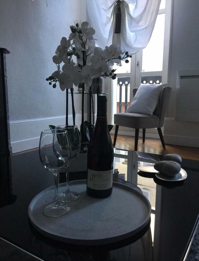 Le Doux Rendez-vous *